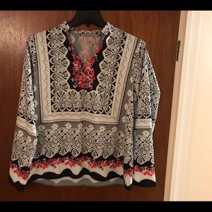 Woman’s Xl Blouse
